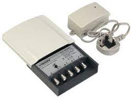 Optima 13dB Single Output Outdoor Amplifier with PSU V20-13AKV20-13AK KIT